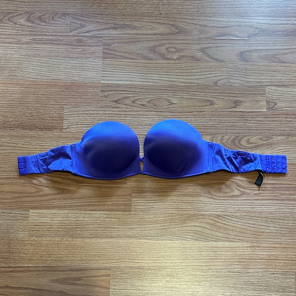 Victoria's Secret Deep Purple Strapless Bombshell Push-up Bra